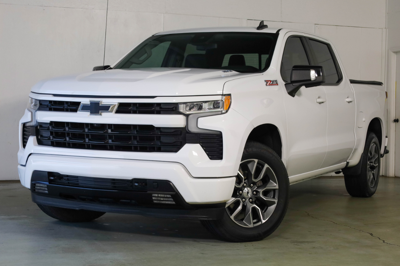 Chevrolet Silverado 1500 4WD Crew Cab 147" RST 2022