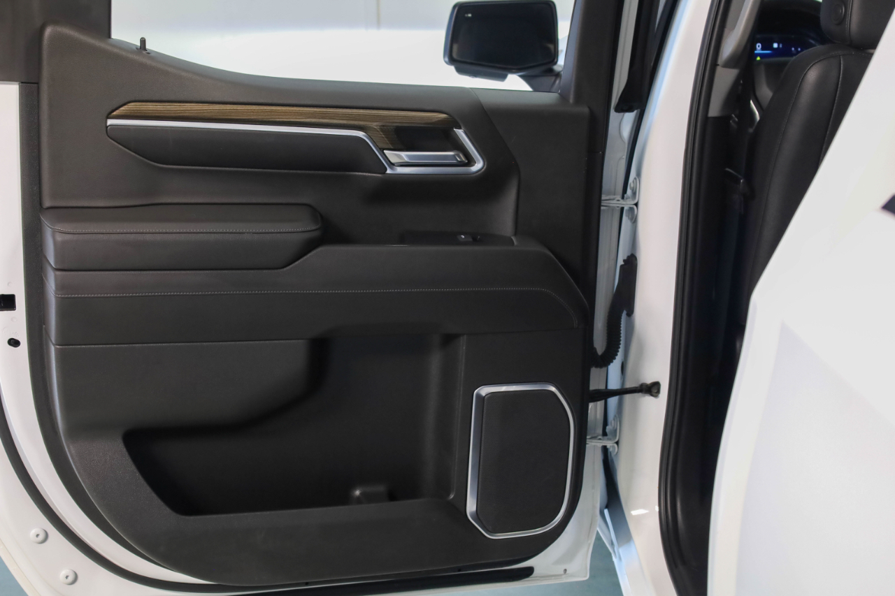 Chevrolet Silverado 1500 4WD Crew Cab 147" RST 2022