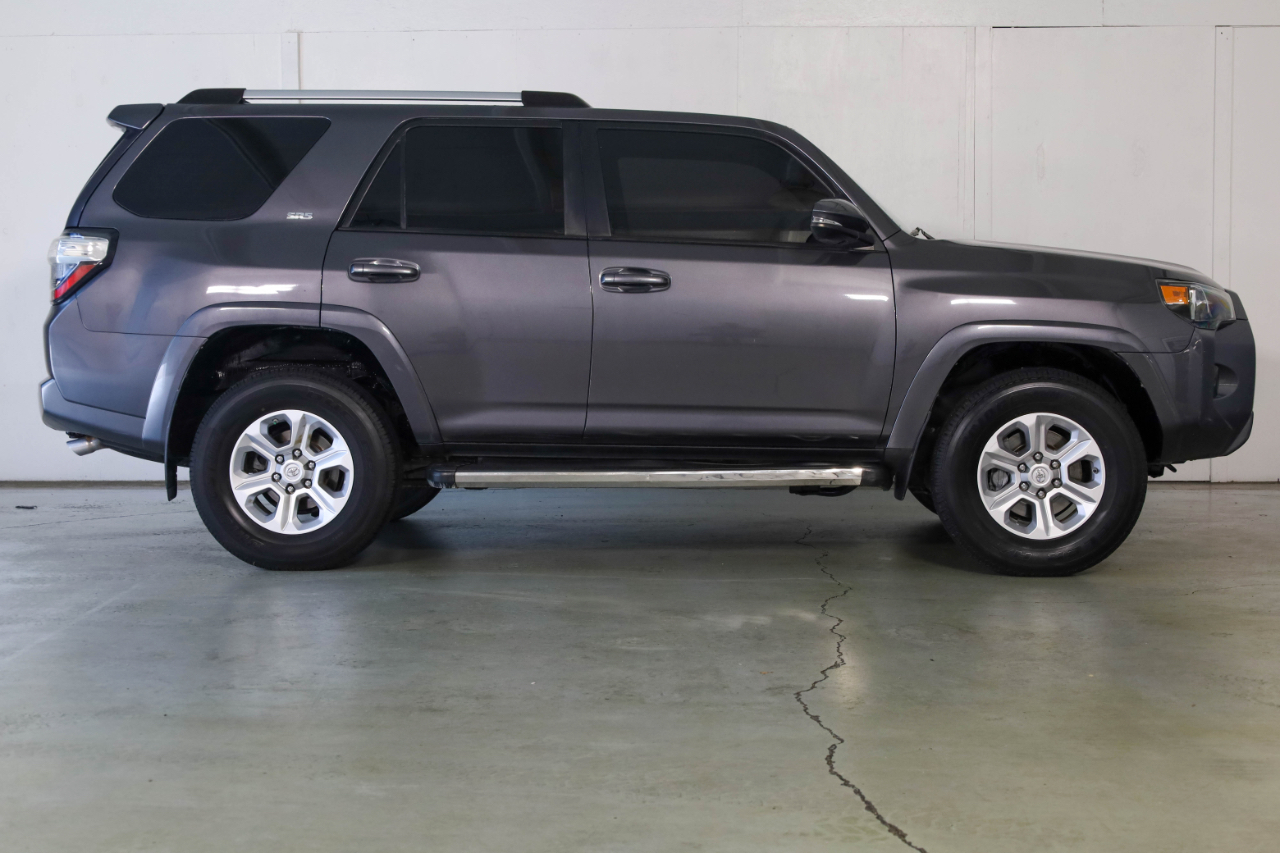 Toyota 4Runner TRD Off Road Premium 4WD (Natl) 2019