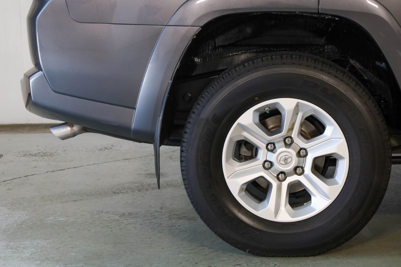 Toyota 4Runner TRD Off Road Premium 4WD (Natl) 2019