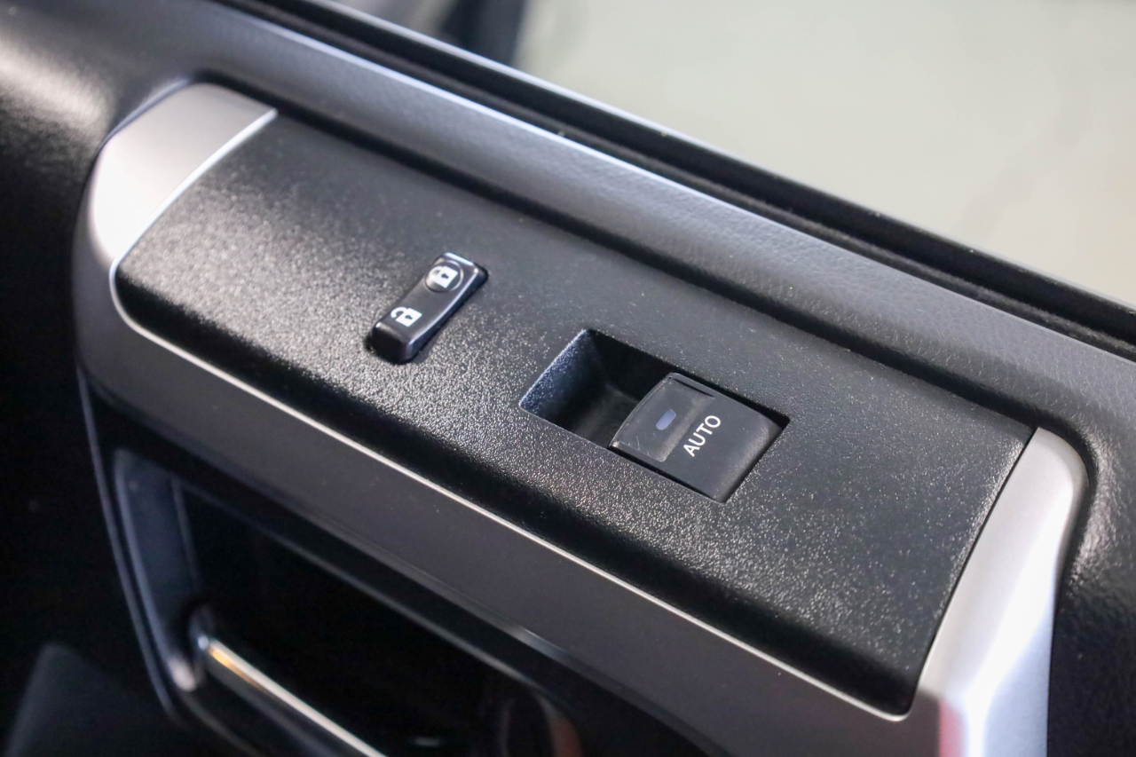 Toyota 4Runner TRD Off Road Premium 4WD (Natl) 2019