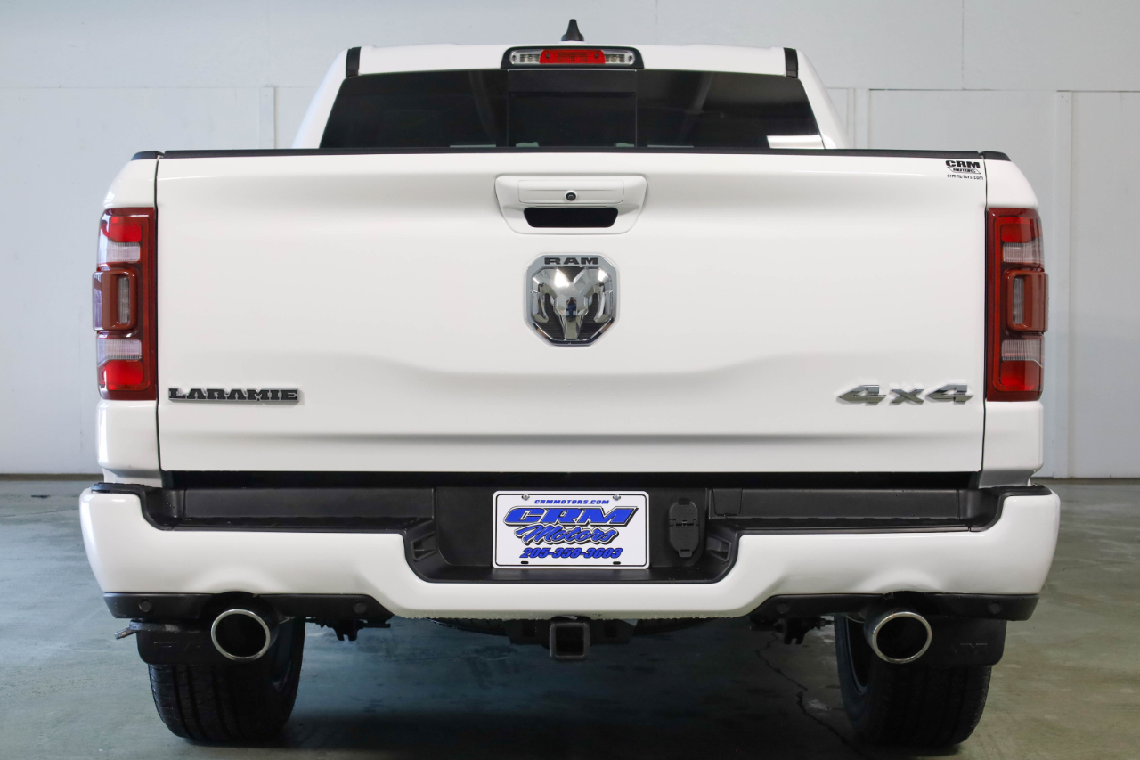 RAM 1500 Laramie 4x4 Crew Cab 5'7" Box 2022