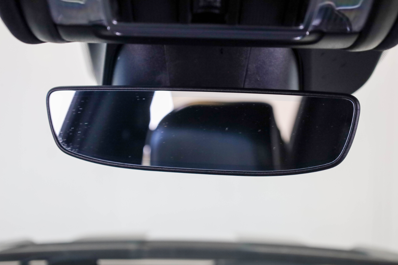 RAM 1500 Laramie 4x4 Crew Cab 5'7" Box 2022