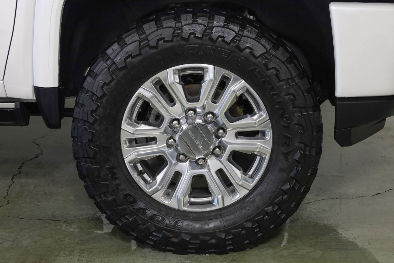 GMC Sierra 2500HD 4WD Crew Cab 159" Denali 2023