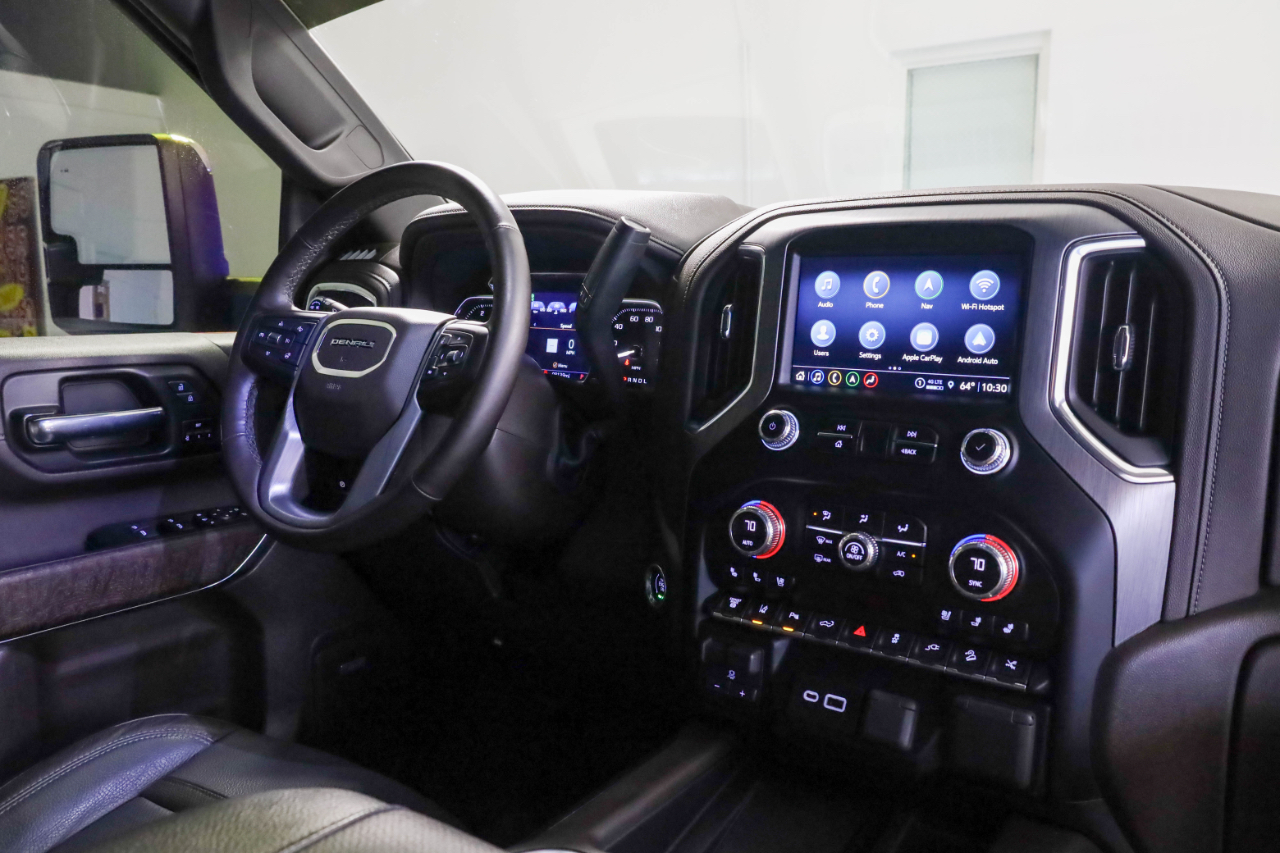 GMC Sierra 2500HD 4WD Crew Cab 159" Denali 2023