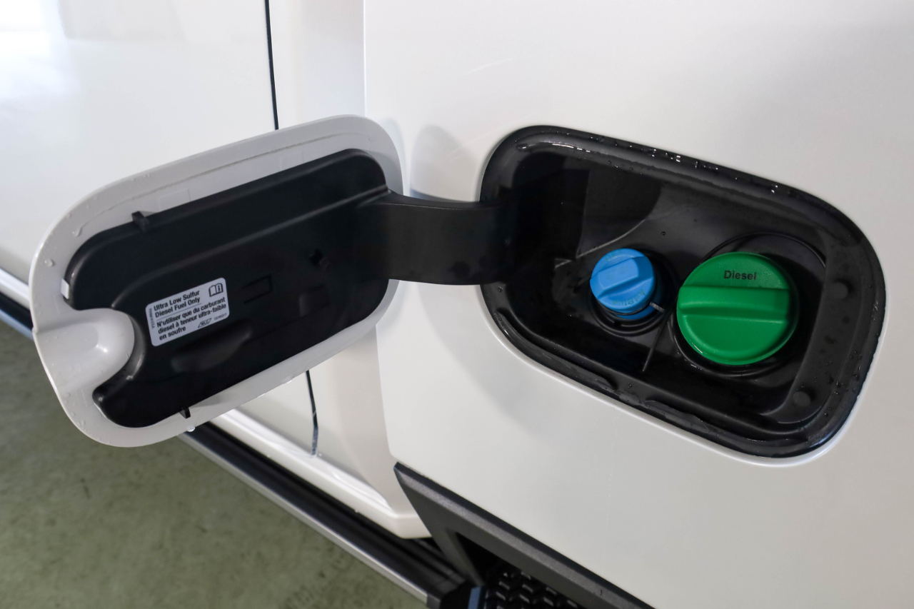 GMC Sierra 2500HD 4WD Crew Cab 159" Denali 2023