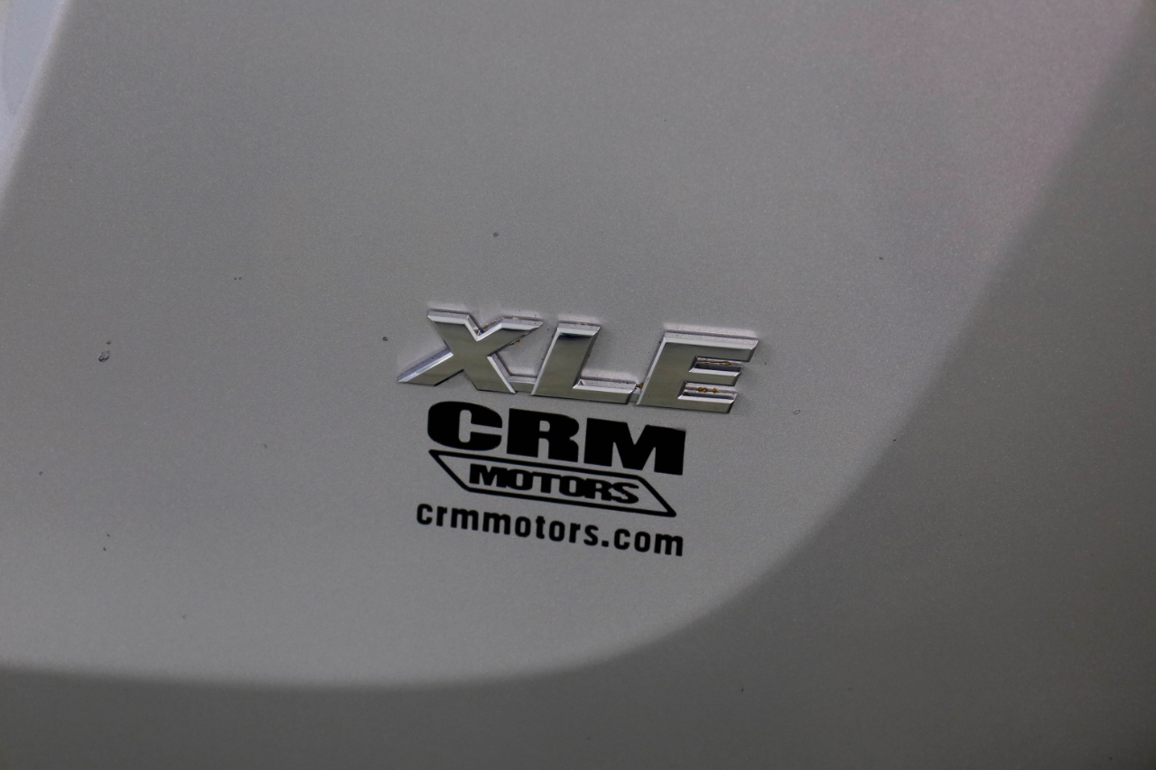 Toyota RAV4 FWD 4dr XLE (Natl) 2015