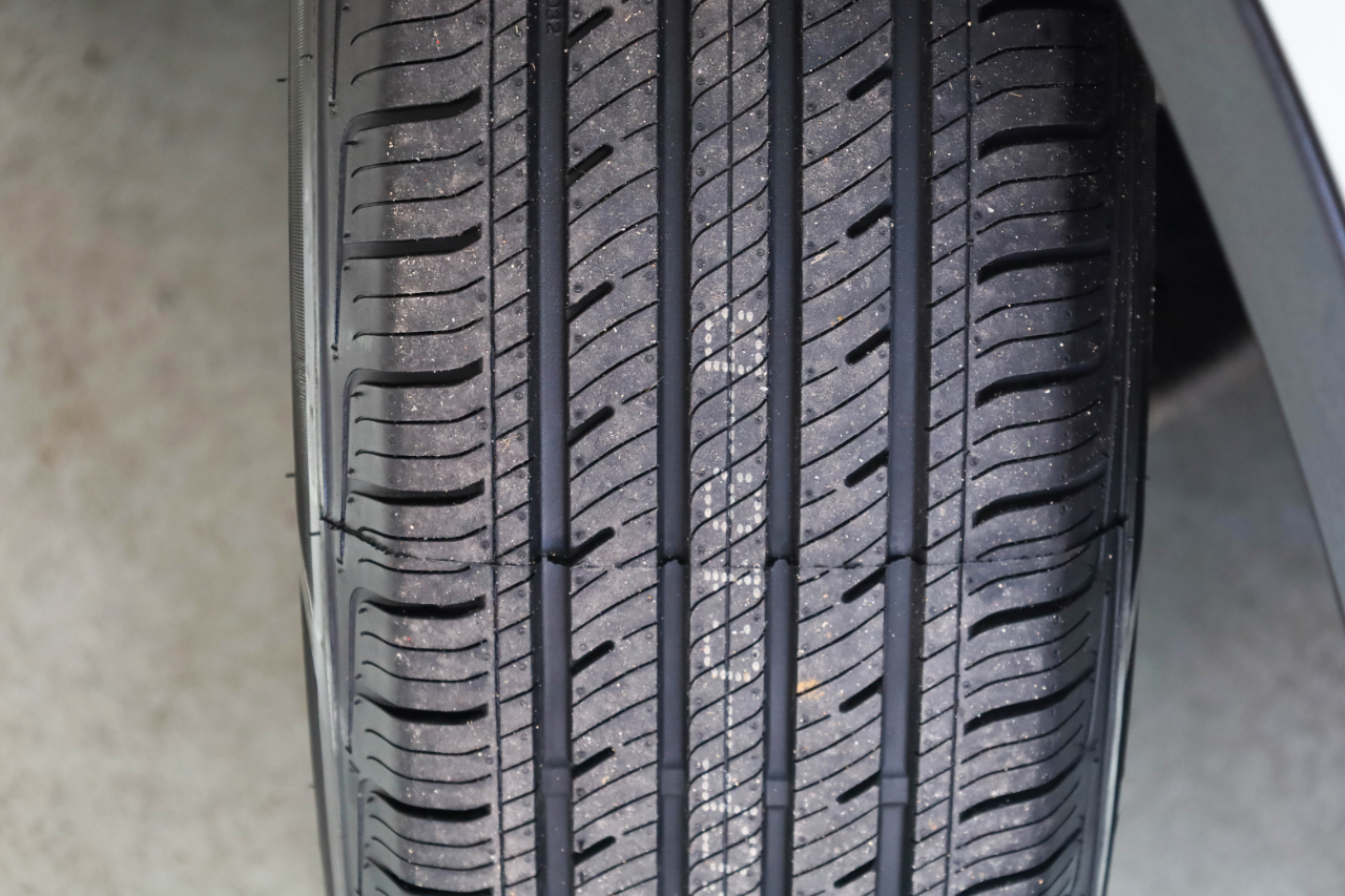 Toyota RAV4 FWD 4dr XLE (Natl) 2015