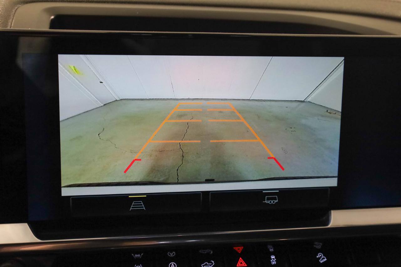 Chevrolet Silverado 1500 4WD Crew Cab 147" LT Trail Boss 2023