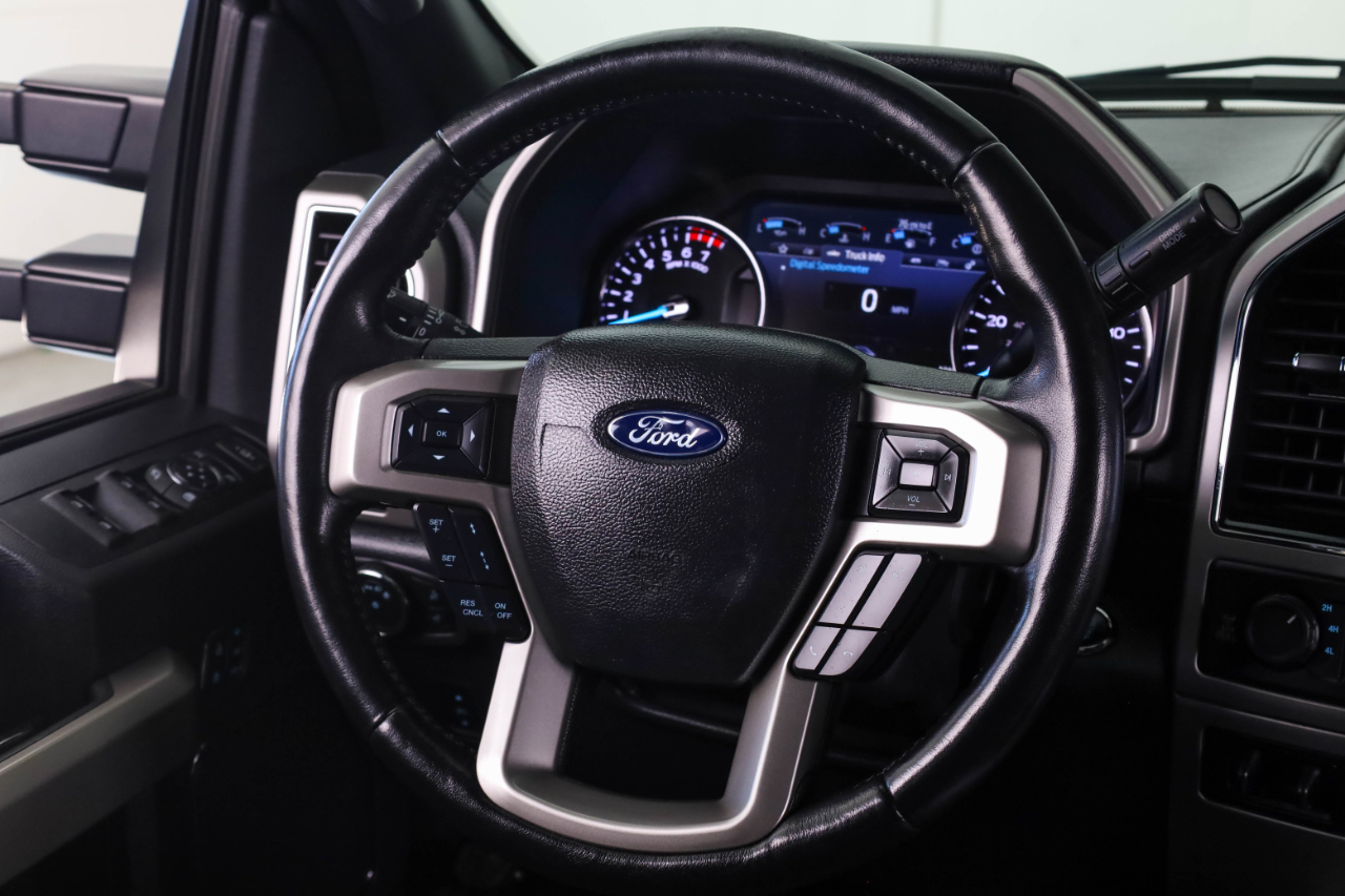 Ford Super Duty F-250 SRW Lariat 4WD Crew Cab 8' Box 2022