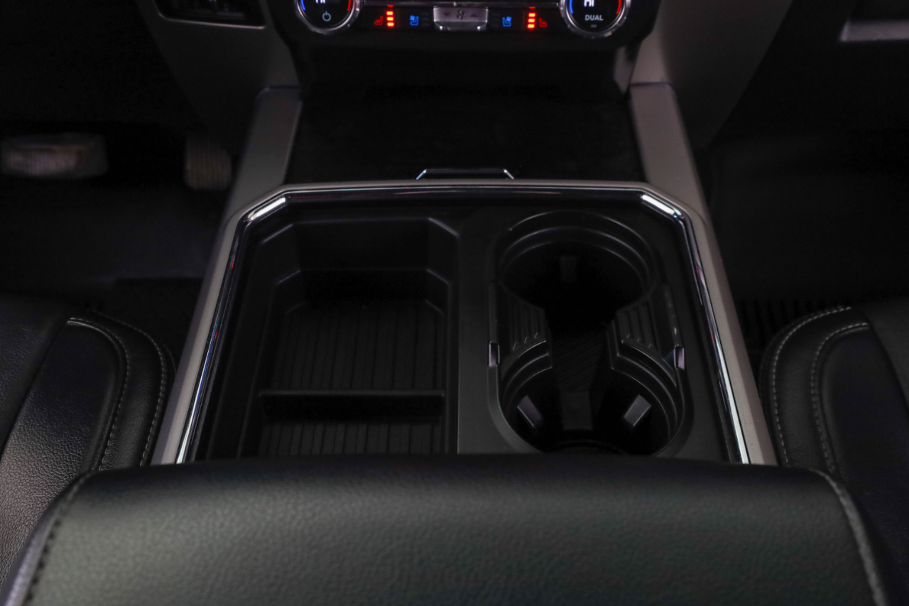 Ford Super Duty F-250 SRW Lariat 4WD Crew Cab 8' Box 2022