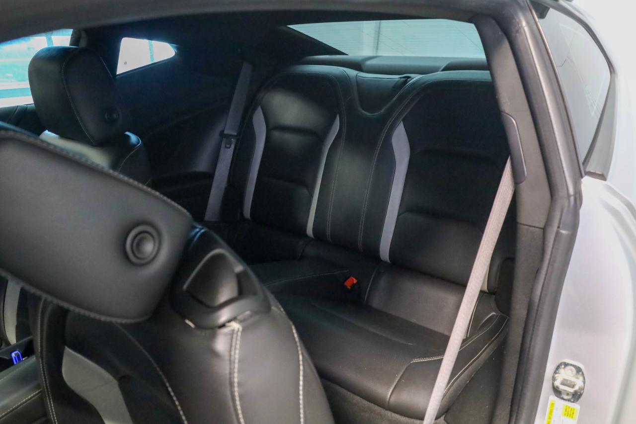 Chevrolet Camaro 2dr Cpe 2LT 2016