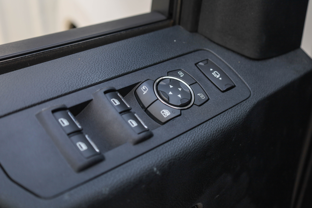 Ford Super Duty F-350 DRW Crew Cab 176" WB Lariat 4WD 2019