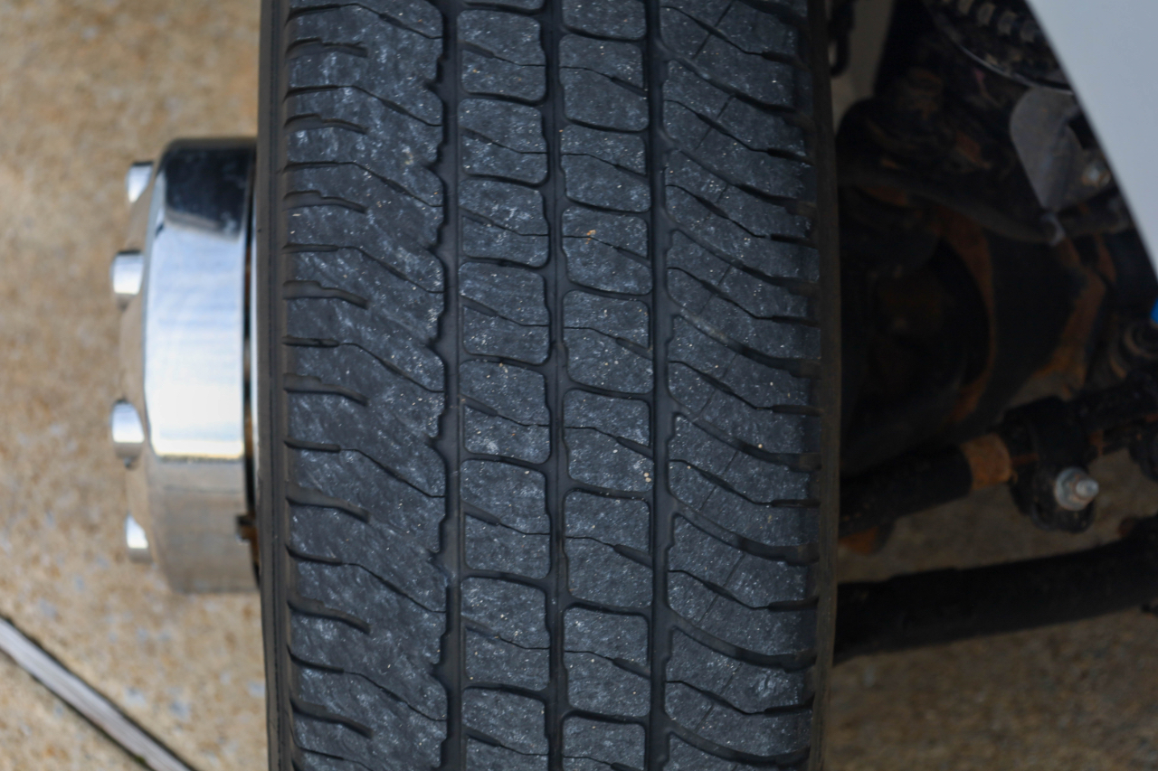 Ford Super Duty F-350 DRW Crew Cab 176" WB Lariat 4WD 2019