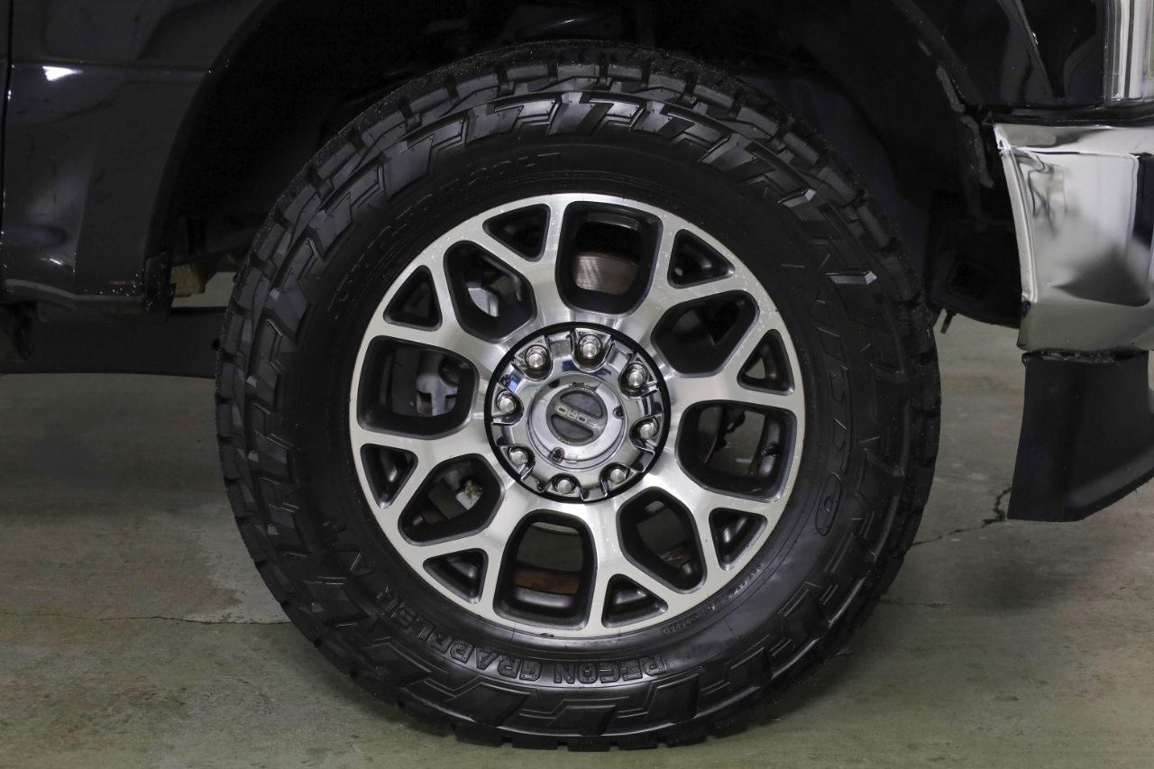 Ford Super Duty F-350 SRW Lariat 4WD Crew Cab 8' Box 2020