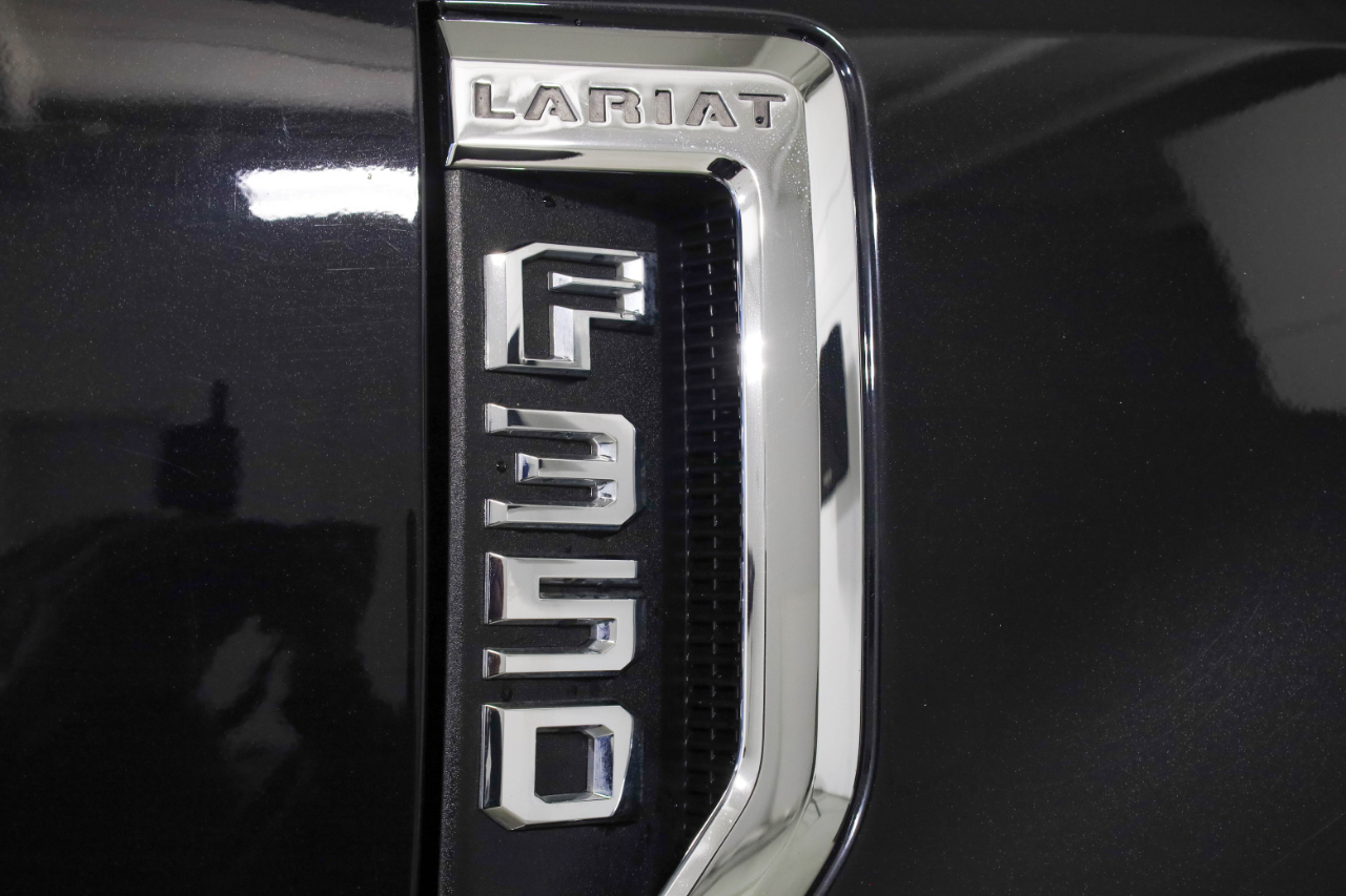 Ford Super Duty F-350 SRW Lariat 4WD Crew Cab 8' Box 2020