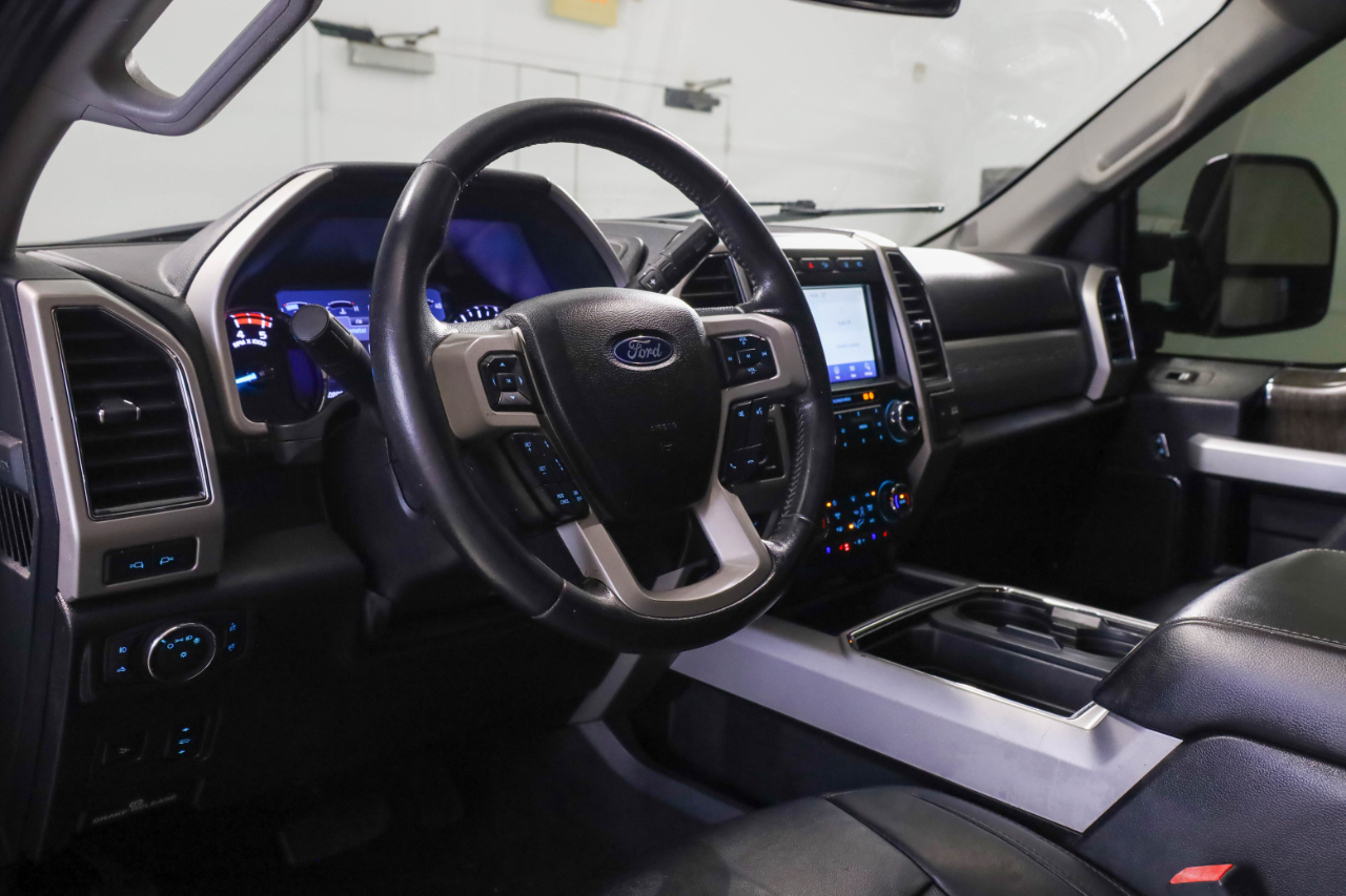 Ford Super Duty F-350 SRW Lariat 4WD Crew Cab 8' Box 2020