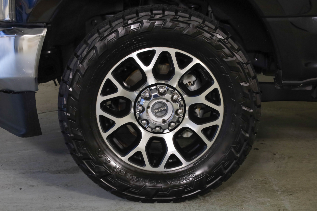 Ford Super Duty F-350 SRW Lariat 4WD Crew Cab 8' Box 2020