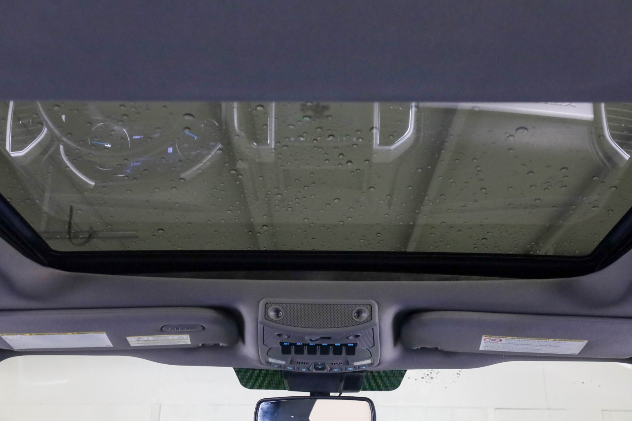 Ford Super Duty F-350 SRW Lariat 4WD Crew Cab 8' Box 2020