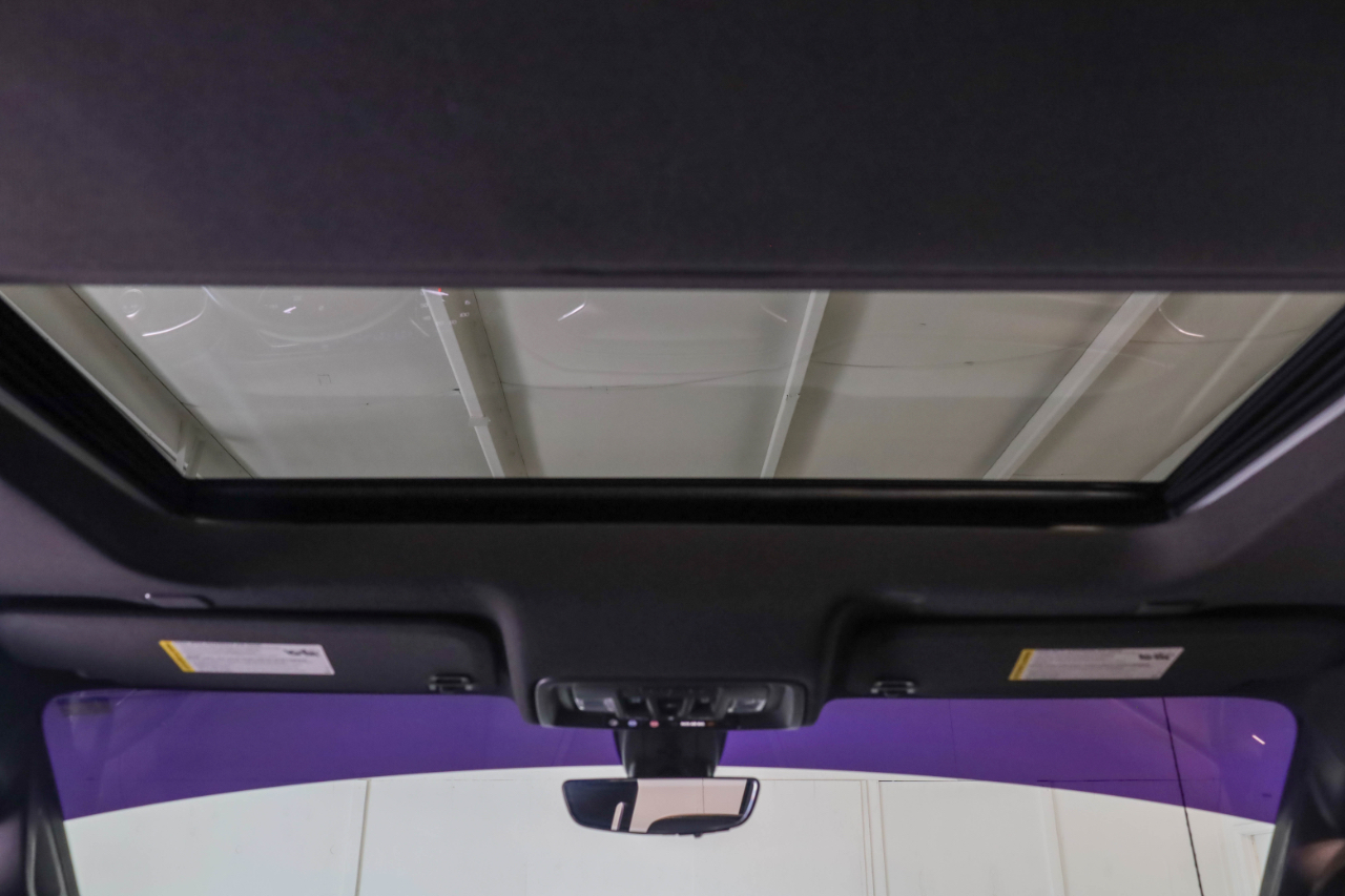 GMC Sierra 1500 4WD Crew Cab 147" AT4 2021