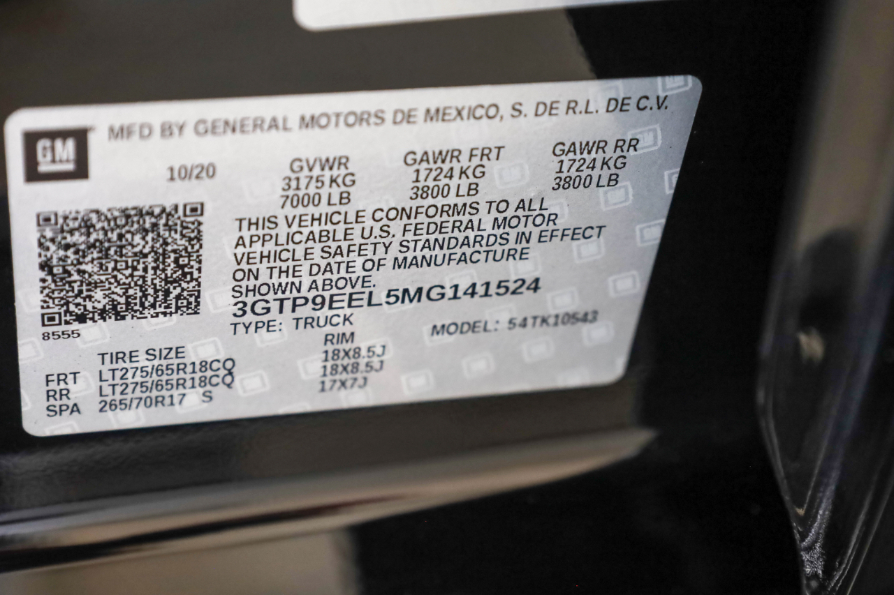 GMC Sierra 1500 4WD Crew Cab 147" AT4 2021