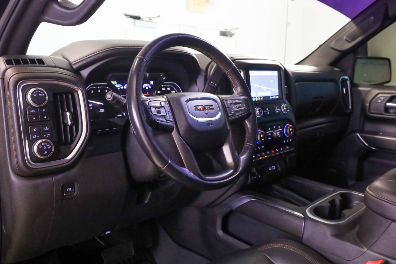GMC Sierra 1500 4WD Crew Cab 147" AT4 2021