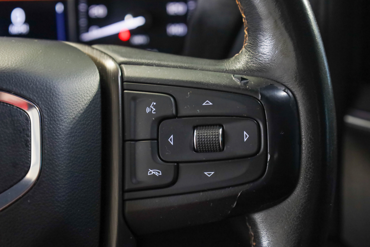 GMC Sierra 1500 4WD Crew Cab 147" AT4 2021