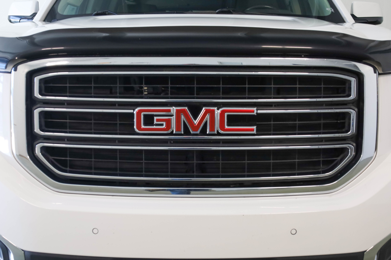 GMC Yukon XL 2WD 4dr SLT 2018