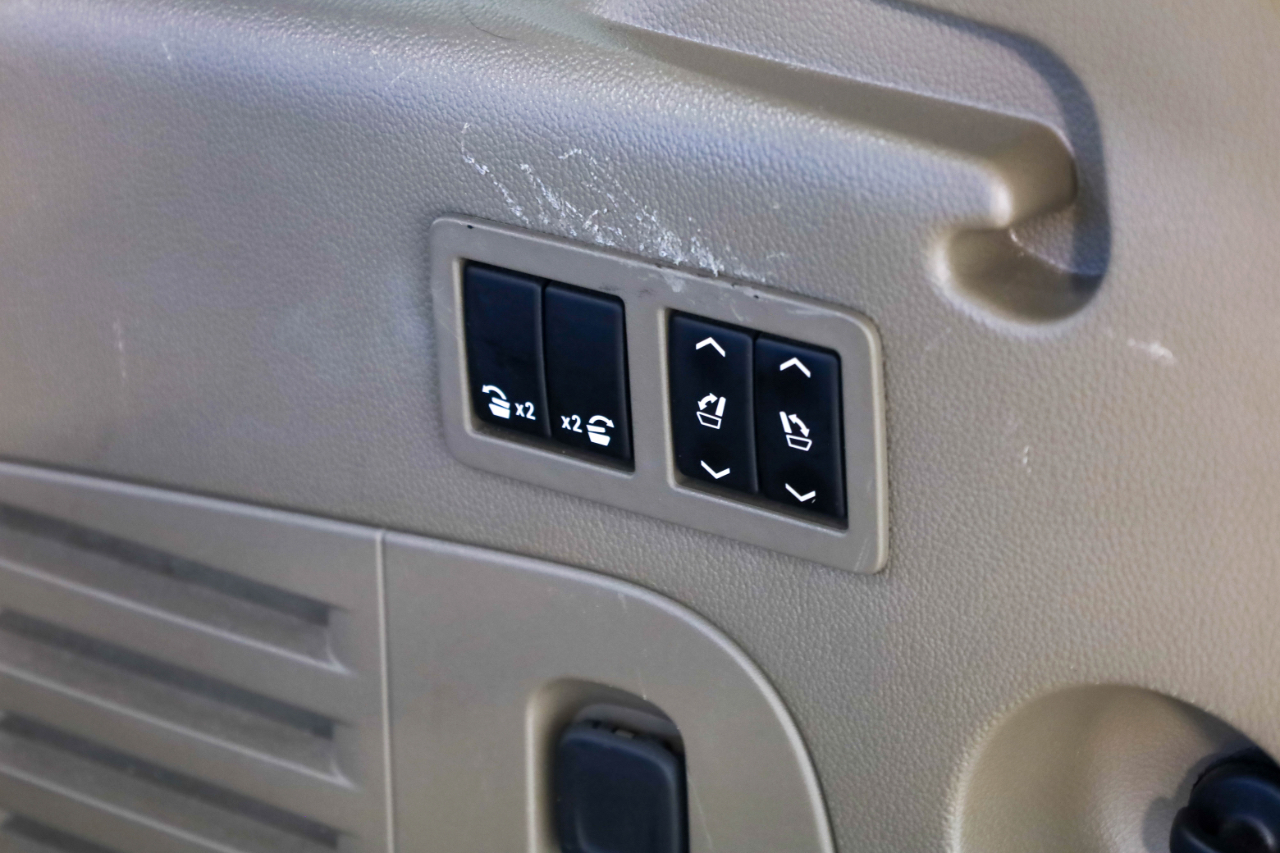 GMC Yukon XL 2WD 4dr SLT 2018