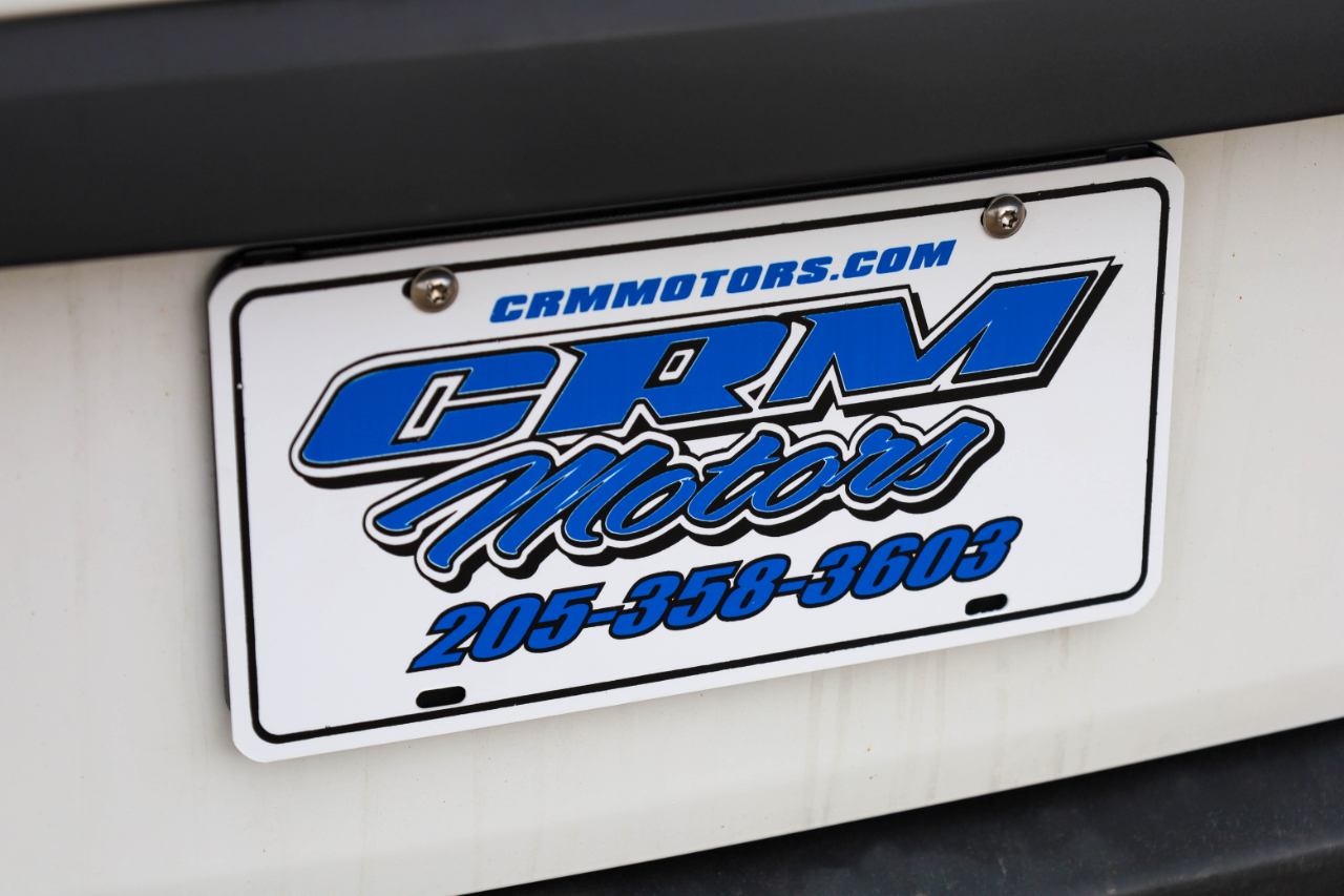 Mercedes-Benz Sprinter Cargo Van 2500 Standard Roof I4 144" RWD 2022