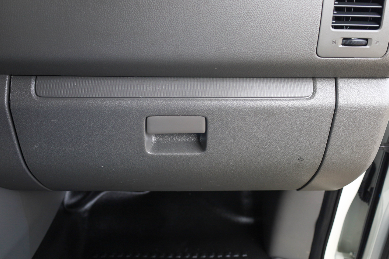 Nissan NV Cargo NV1500 Standard Roof V6 SV 2018