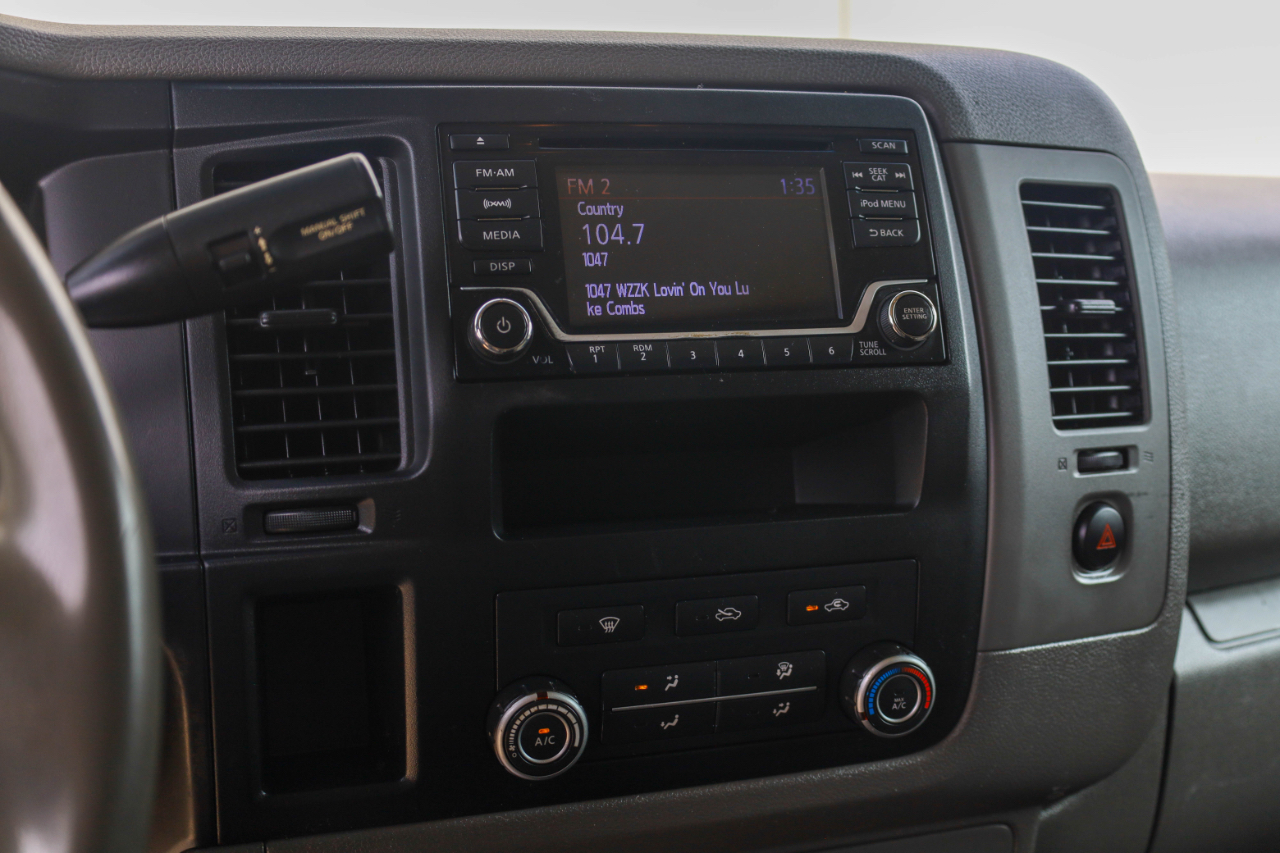 Nissan NV Cargo NV1500 Standard Roof V6 SV 2018