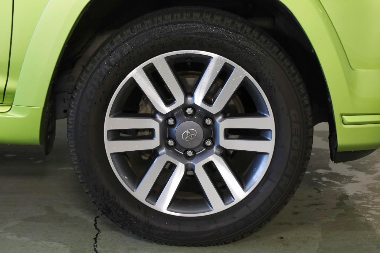 Toyota 4Runner TRD Sport 2WD (Natl) 2023