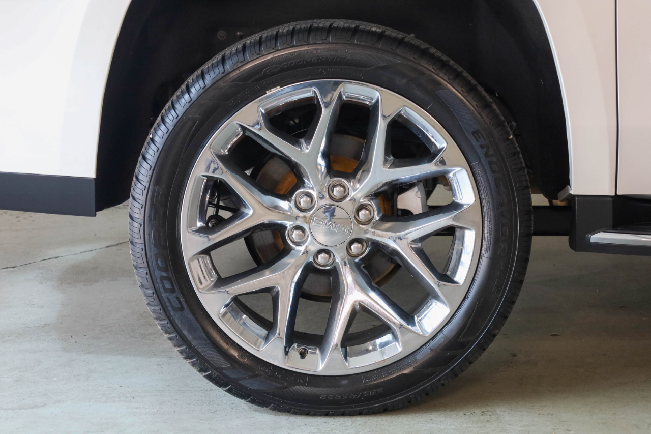 GMC Yukon XL 2WD 4dr Denali 2017