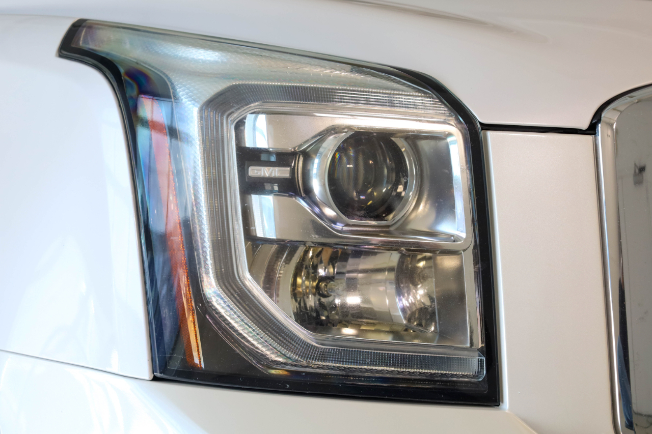 GMC Yukon XL 2WD 4dr Denali 2017