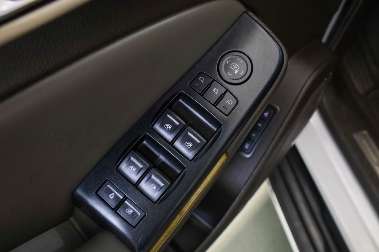 GMC Yukon XL 2WD 4dr Denali 2017