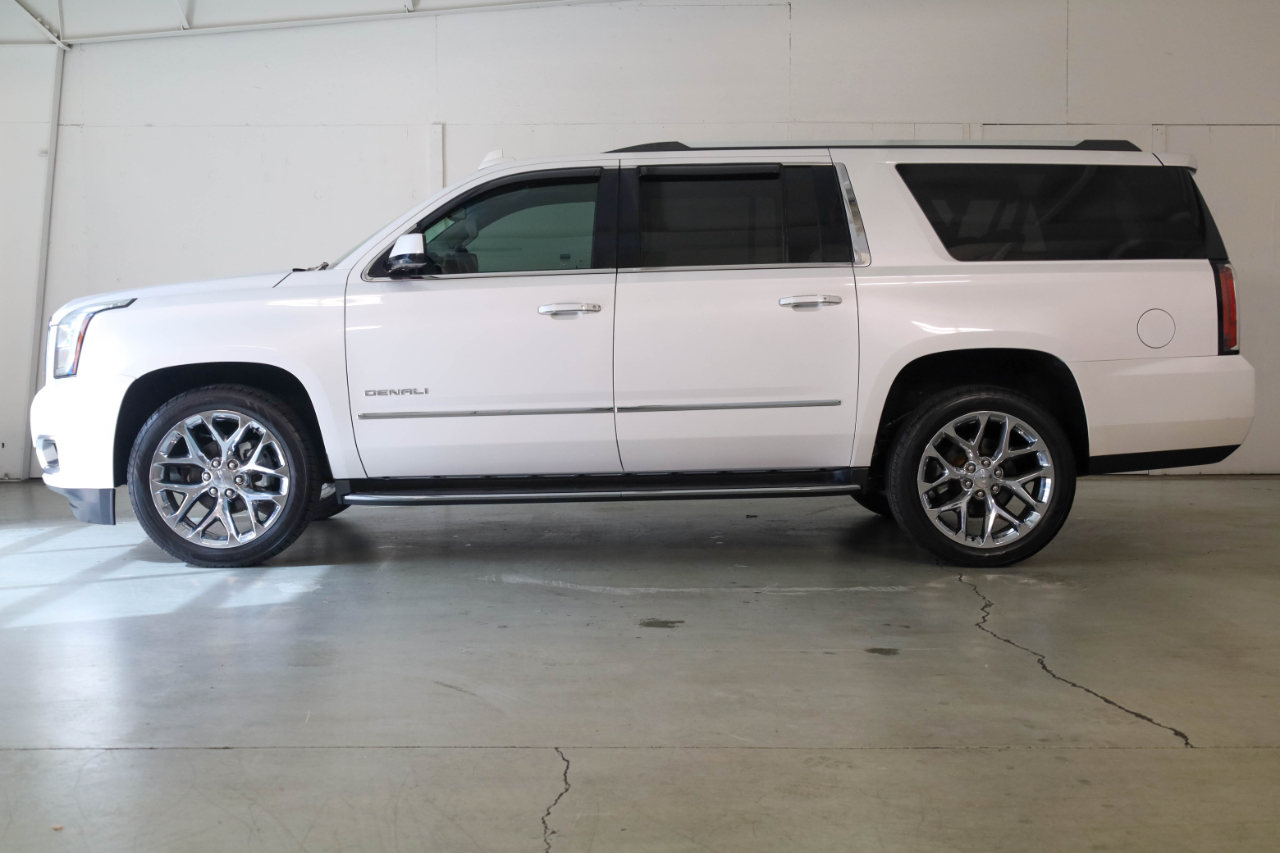 GMC Yukon XL 2WD 4dr Denali 2017