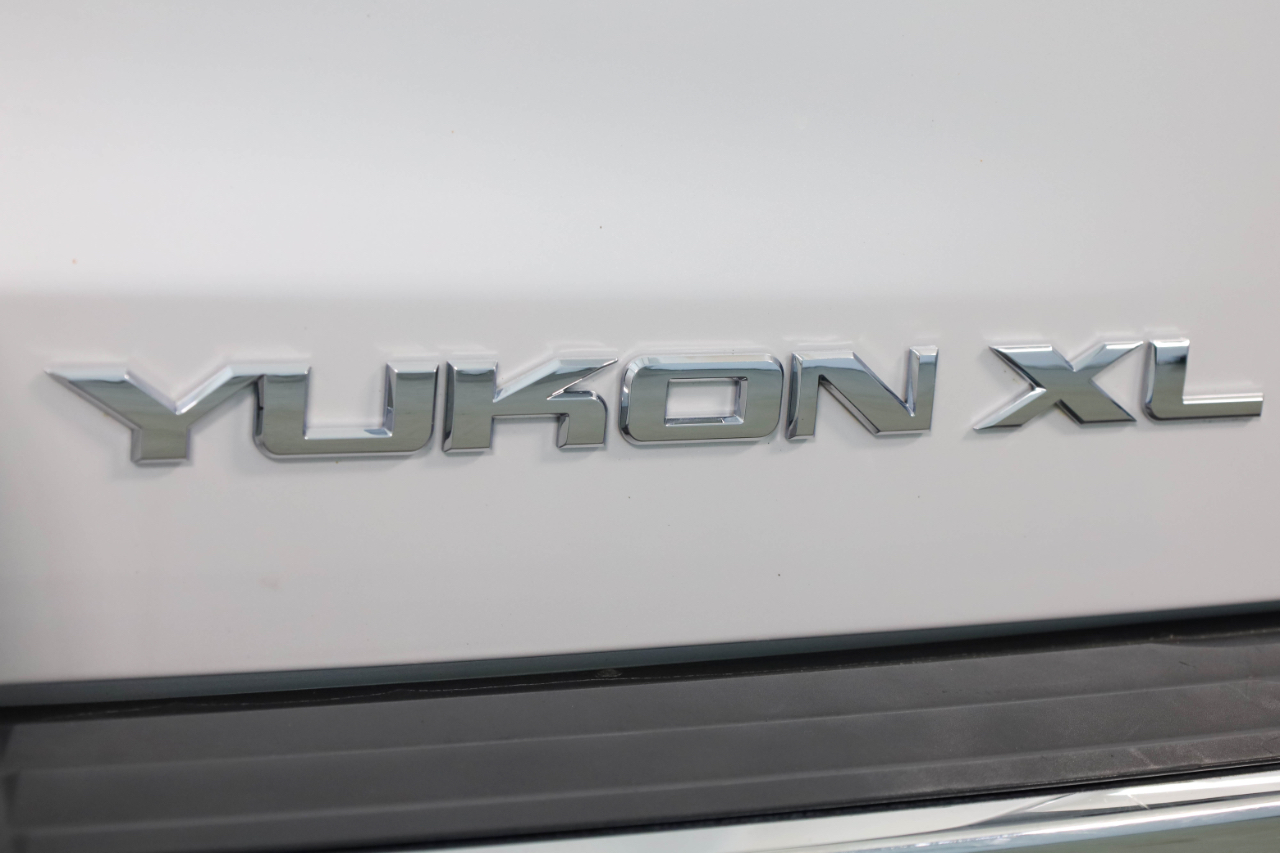 GMC Yukon XL 2WD 4dr Denali 2017