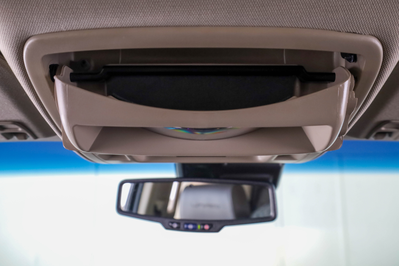 GMC Yukon XL 2WD 4dr Denali 2017