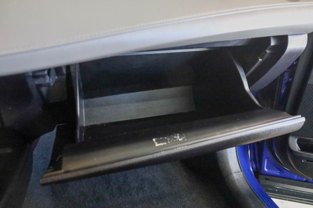 Toyota RAV4 FWD 4dr LE (Natl) 2014