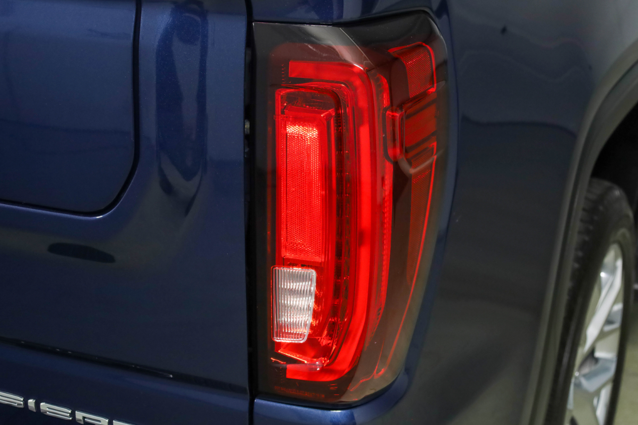 GMC Sierra 1500 4WD Crew Cab 157" Denali 2019