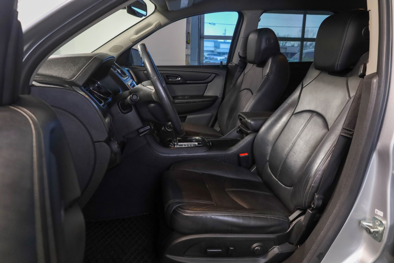 GMC Acadia FWD 4dr SLT w/SLT-1 2016