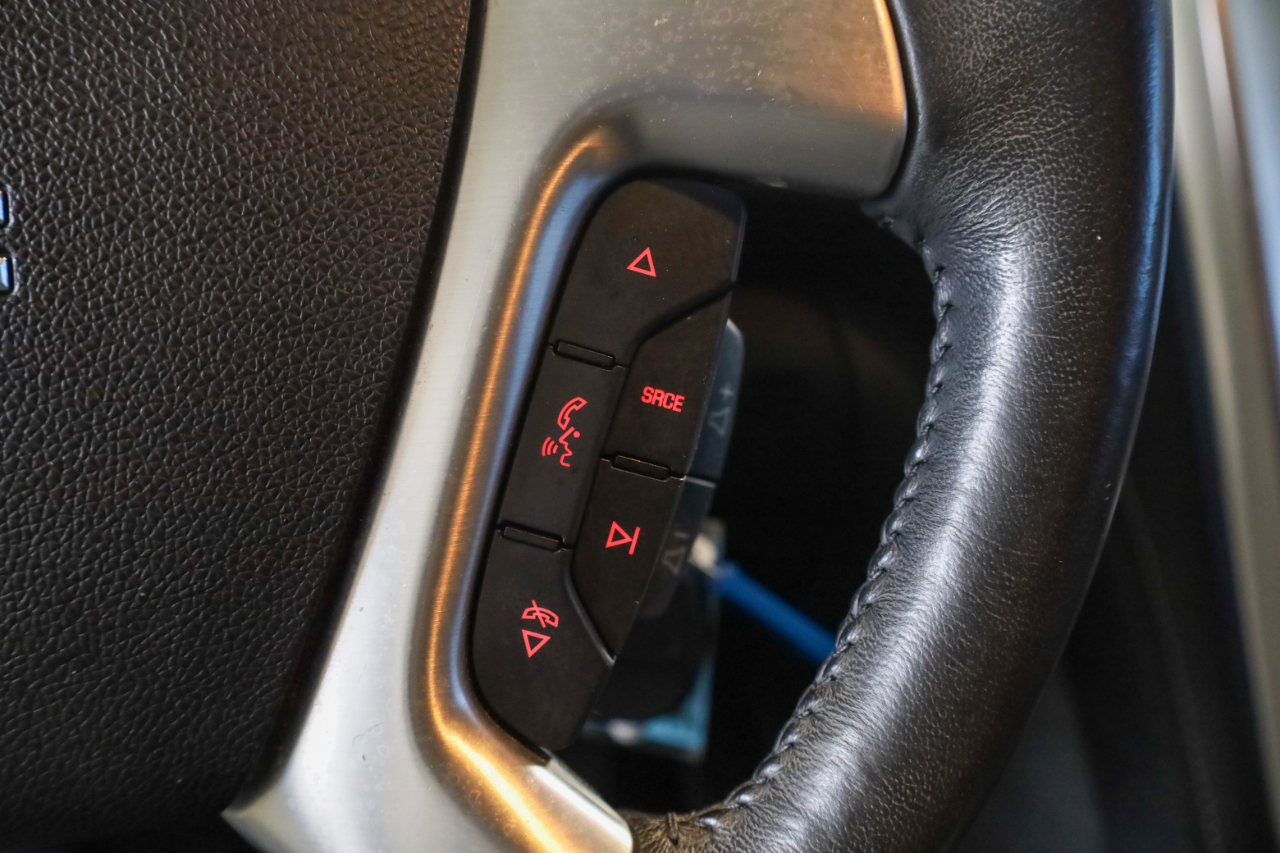 GMC Acadia FWD 4dr SLT w/SLT-1 2016