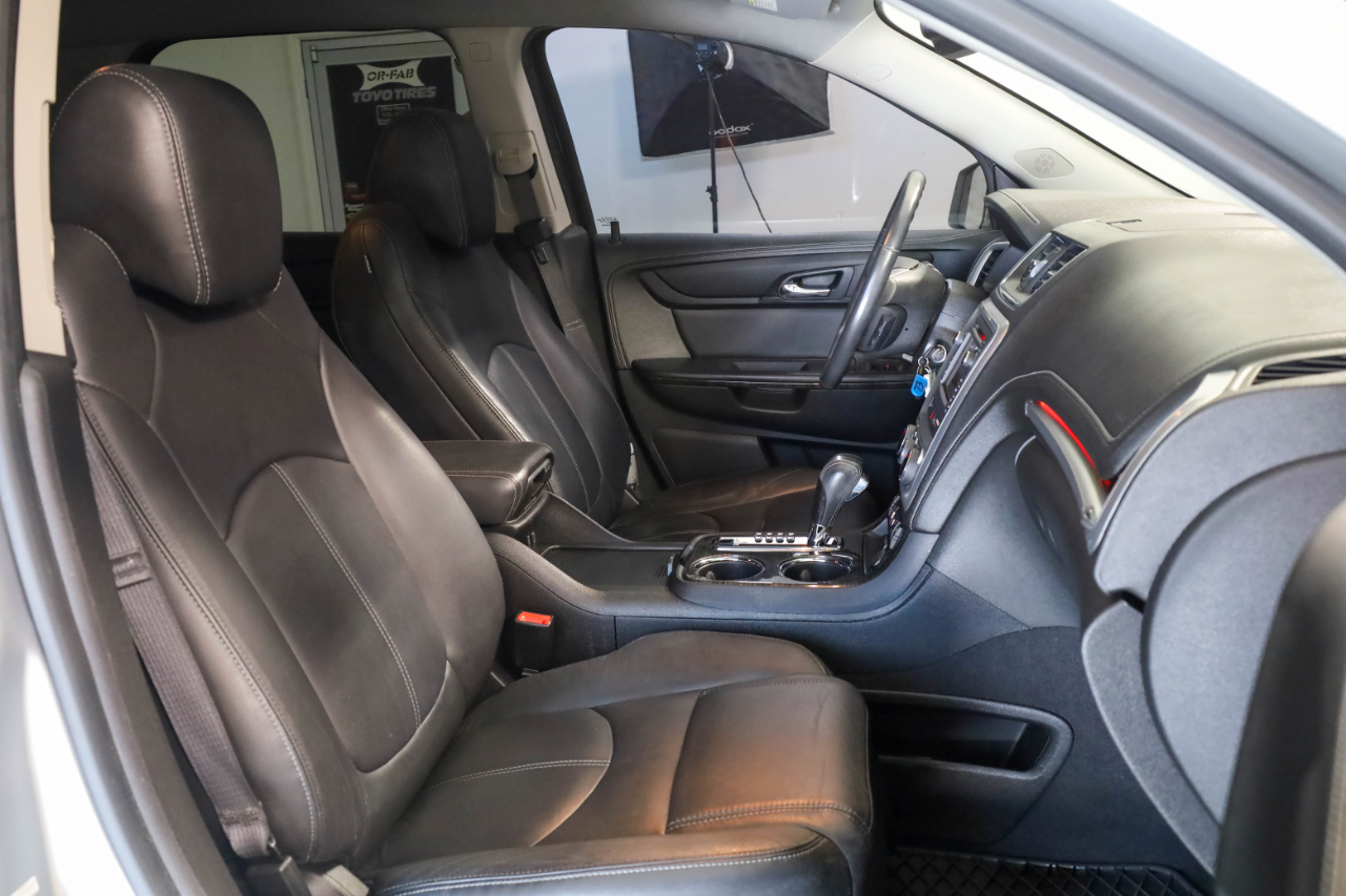 GMC Acadia FWD 4dr SLT w/SLT-1 2016