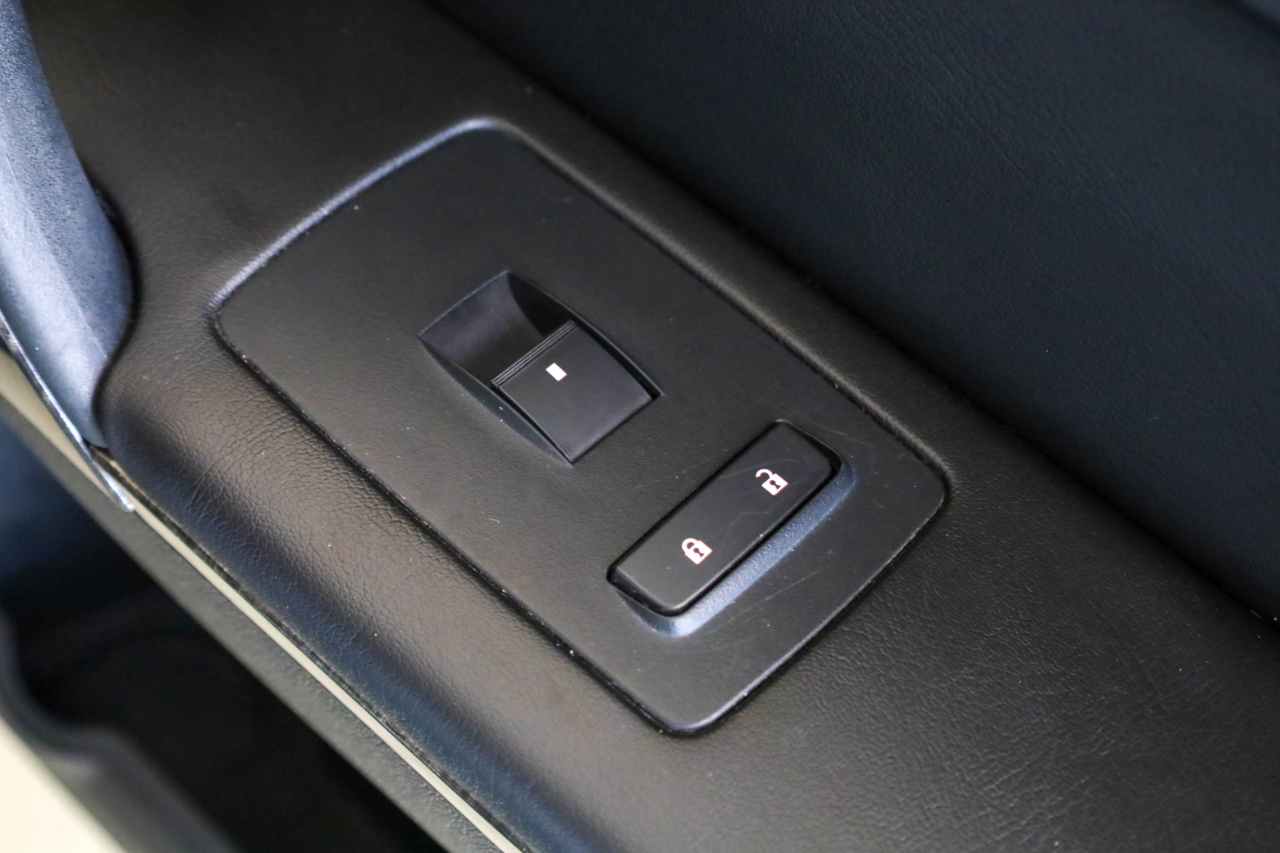 GMC Acadia FWD 4dr SLT w/SLT-1 2016