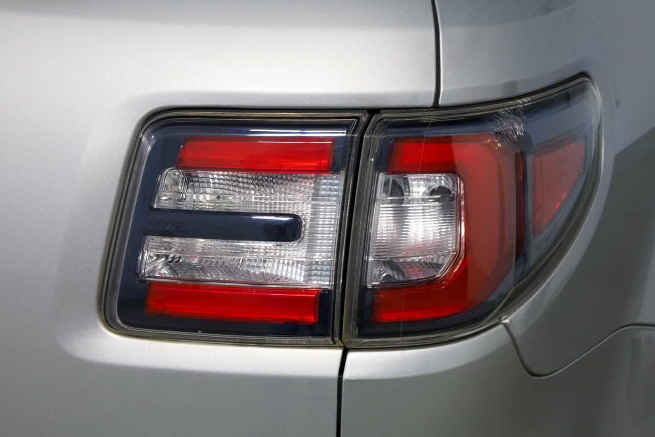 GMC Acadia FWD 4dr SLT w/SLT-1 2016