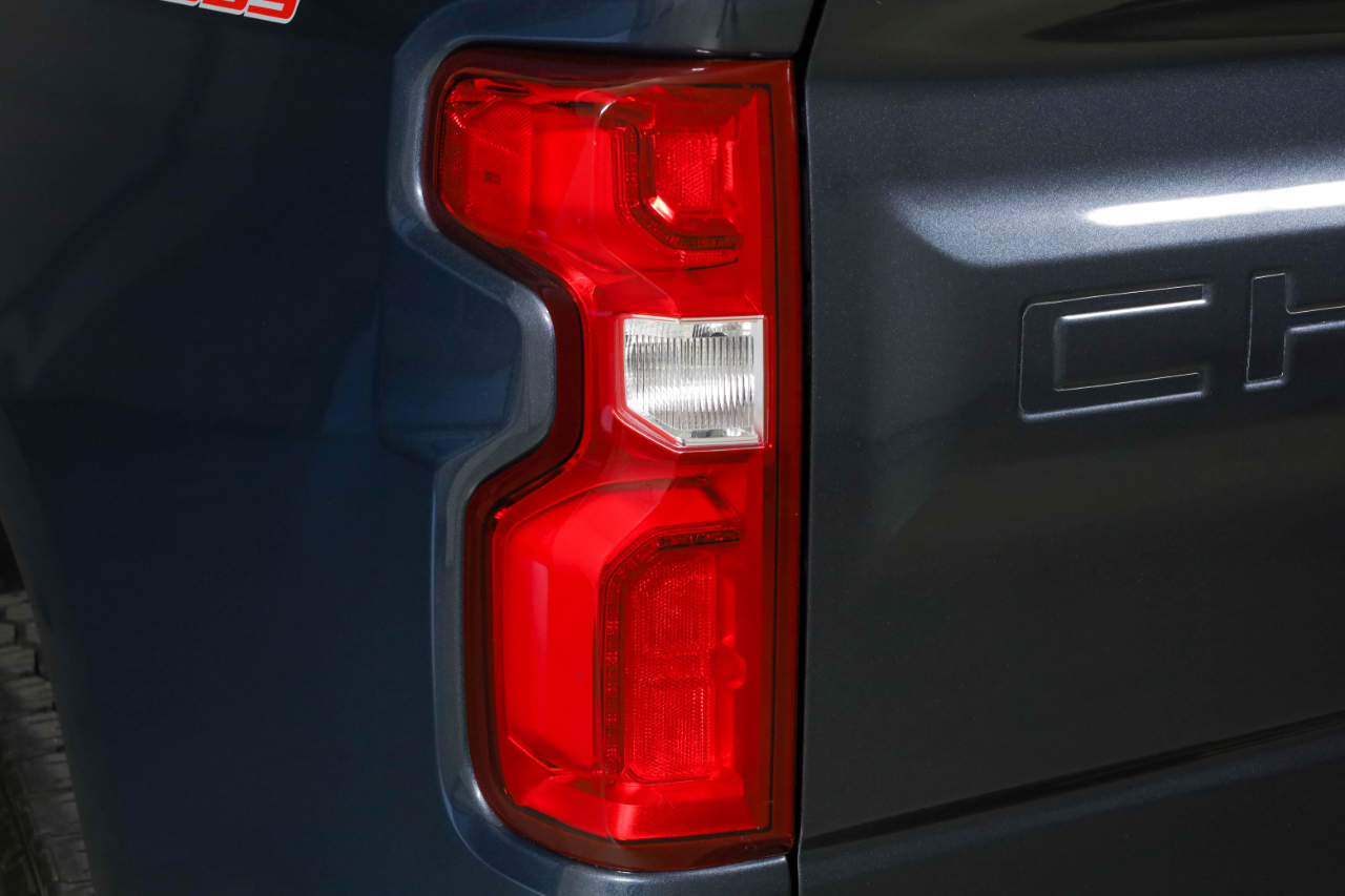 Chevrolet Silverado 1500 4WD Crew Cab 147" LT Trail Boss 2021