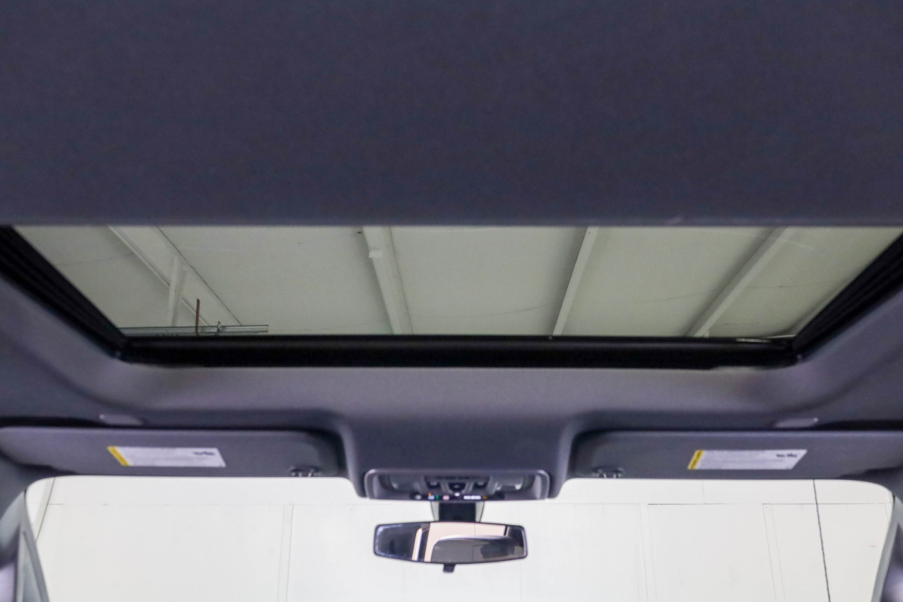 Chevrolet Silverado 1500 4WD Crew Cab 147" LT Trail Boss 2021