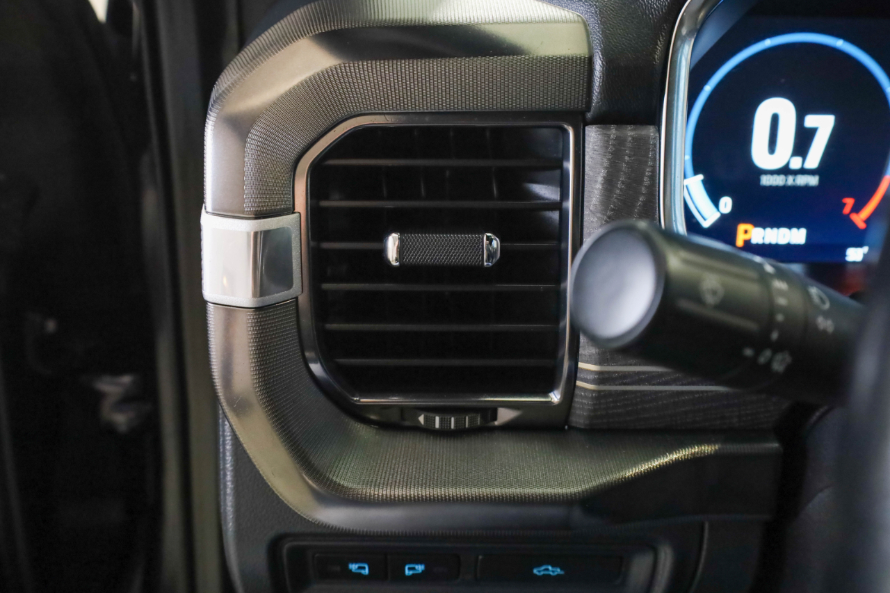 Ford F-150 XL 4WD SuperCrew 5.5' Box 2021