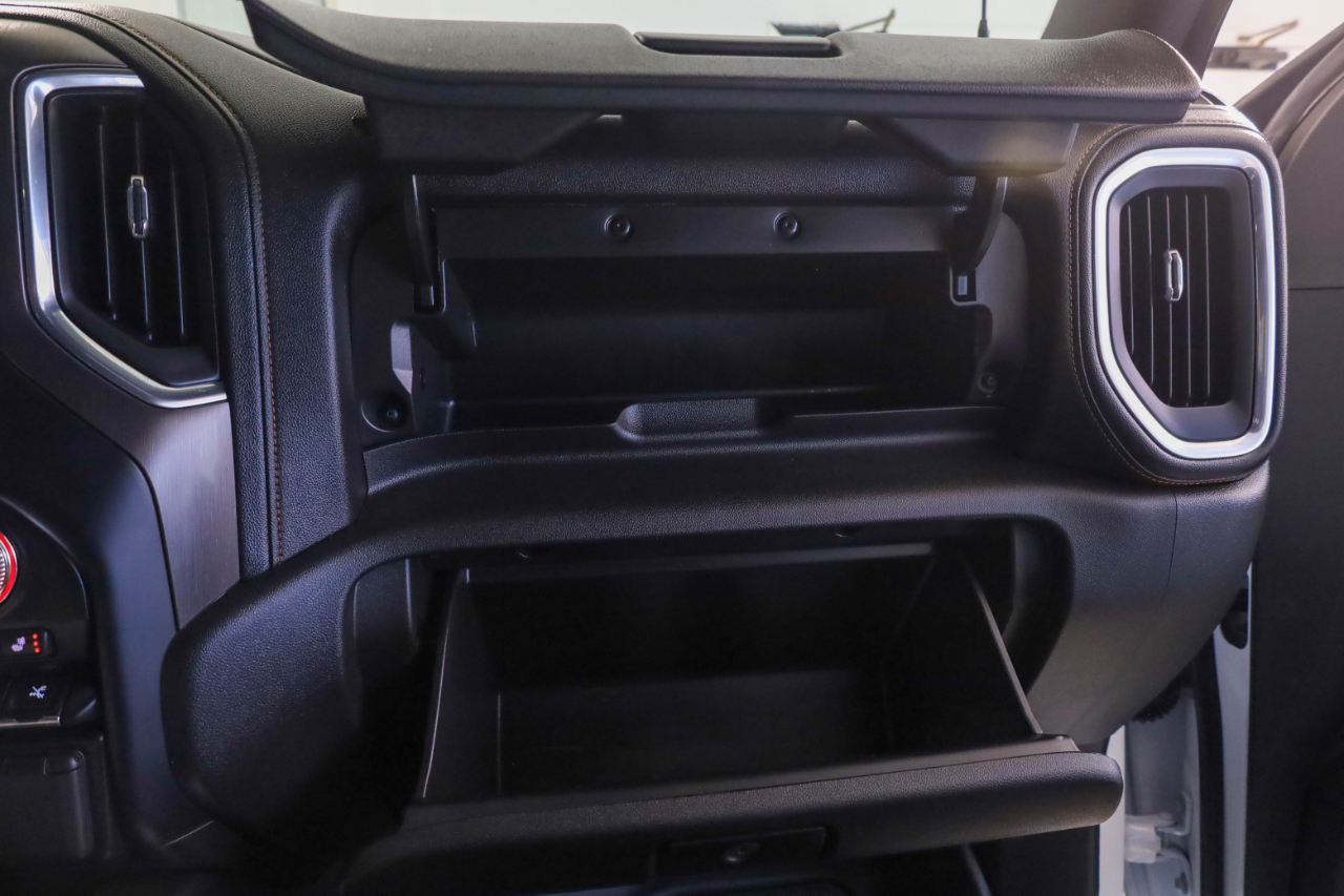 GMC Sierra 3500HD 4WD Crew Cab 159" AT4 2021